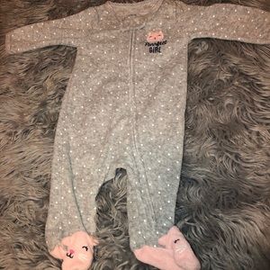 2 carter new born outfits